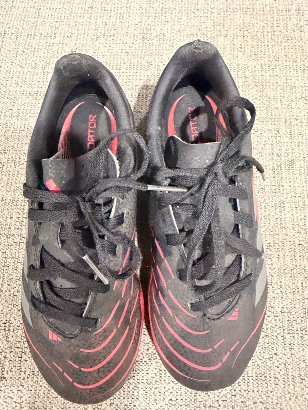 Adidas Predator Soccer Cleats in Black with Red Accents - Picture 3 of 9